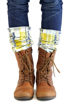 Capsules_Mad-Plaid_Product-Inspiration_Leg-Warmers-2