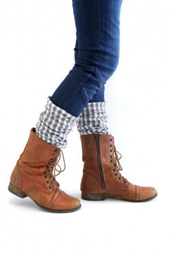 Capsules_Mad-Plaid_Product-Inspiration_Leg-Warmers-6