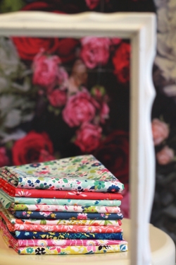 Fusions_Abloom_-Fabric_1