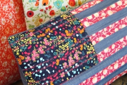 Fusions_Abloom_Pillows_2
